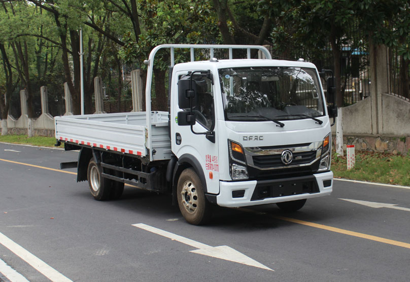 东风牌 155马力 载货汽车(EQ1041S7TDF)