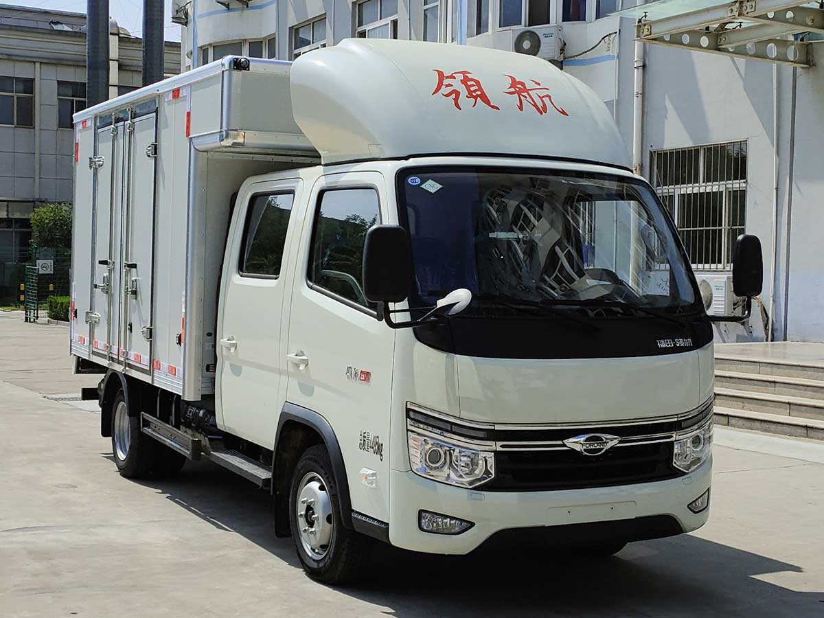 福田牌BJ5045XXY4AC7-30厢式运输车