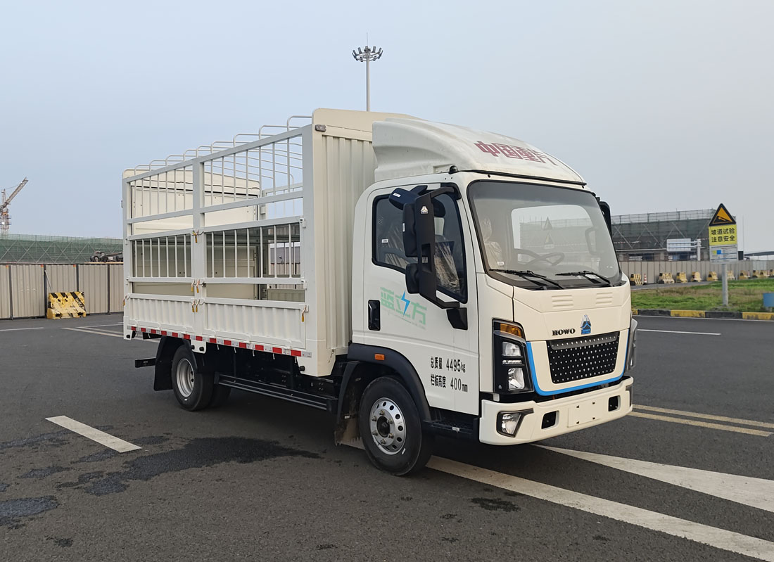 豪沃牌ZZ5047CCYH3414Z145BEV96纯电动仓栅式运输车