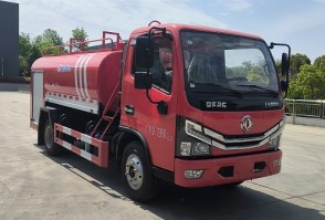 洒水车