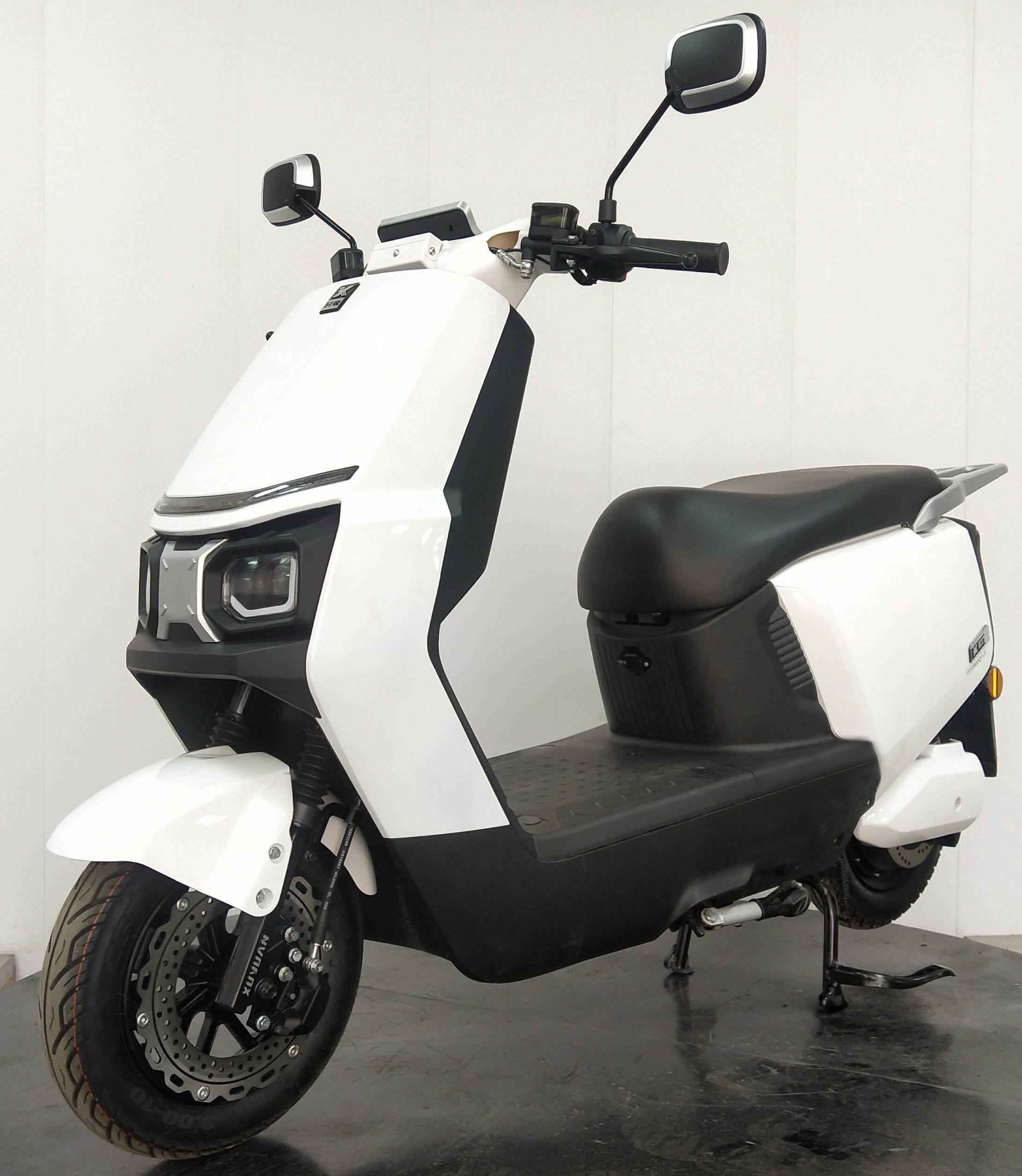 XY1200DQT-2C 轩源牌纯电动前盘式后盘式电动两轮轻便摩托车图片