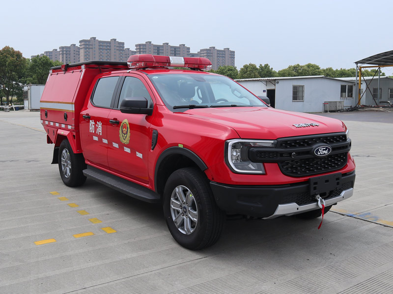 启敬牌QHV5030TXFQC20/FT6器材消防车