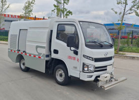 路面养护车