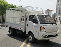 仓栅式运输车