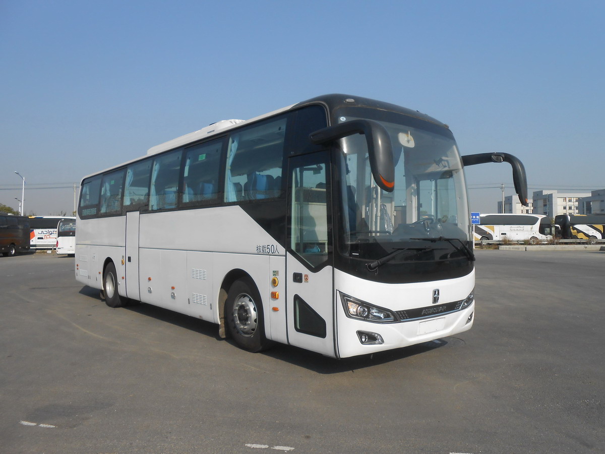 亚星牌11米24-50座纯电动客车(YBL6119HBEV2)