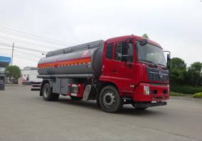 运油车