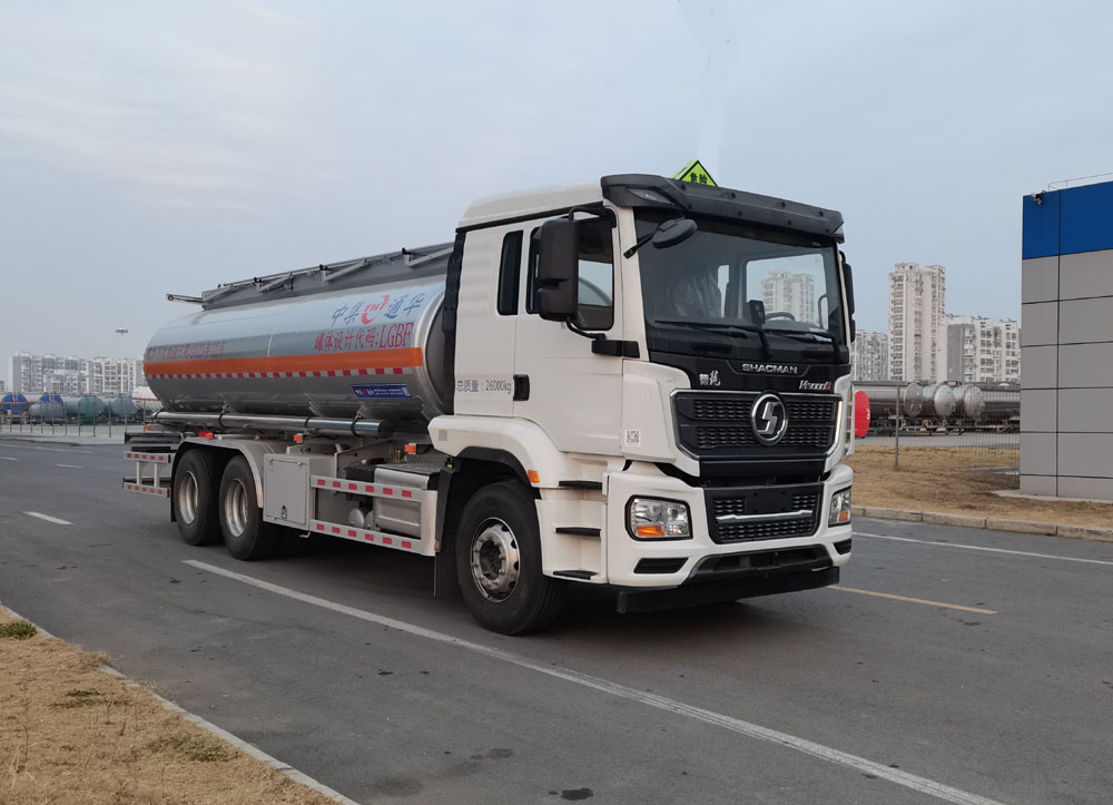 通华牌THT5267GYYSQ运油车