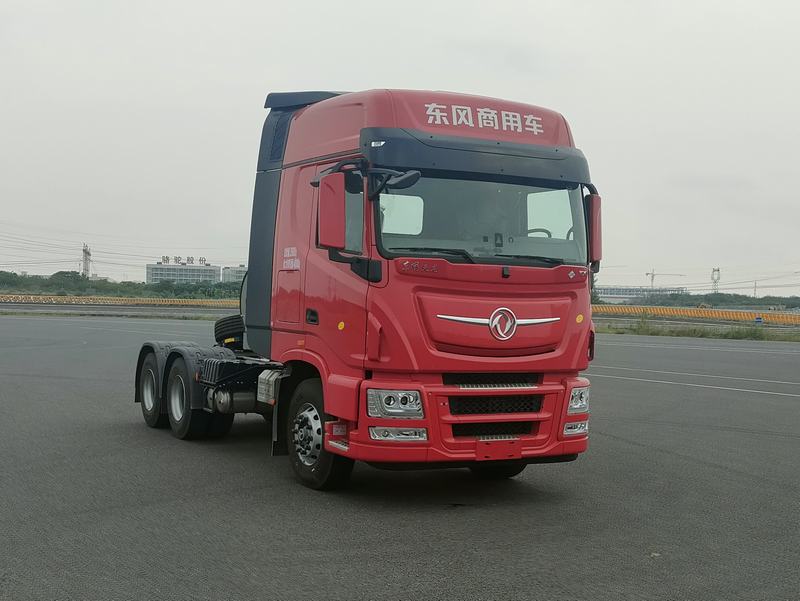 东风牌 500马力 半挂牵引车(DFH4250C17)