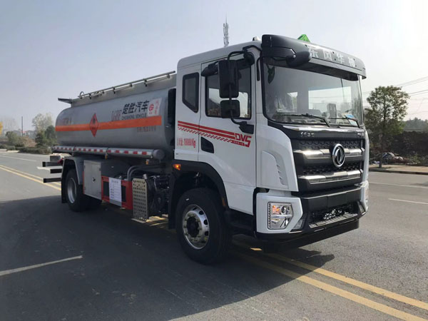 楚胜牌CSC5186GJYEH6加油车