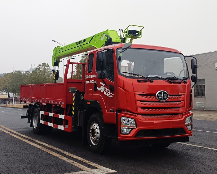 中联牌ZLJ5180JSQCA随车起重运输车