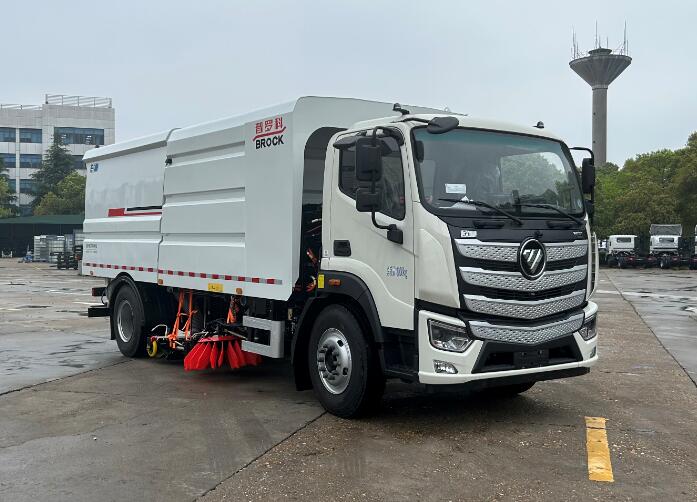 普罗科牌BJ5186TXSEV-P1纯电动洗扫车