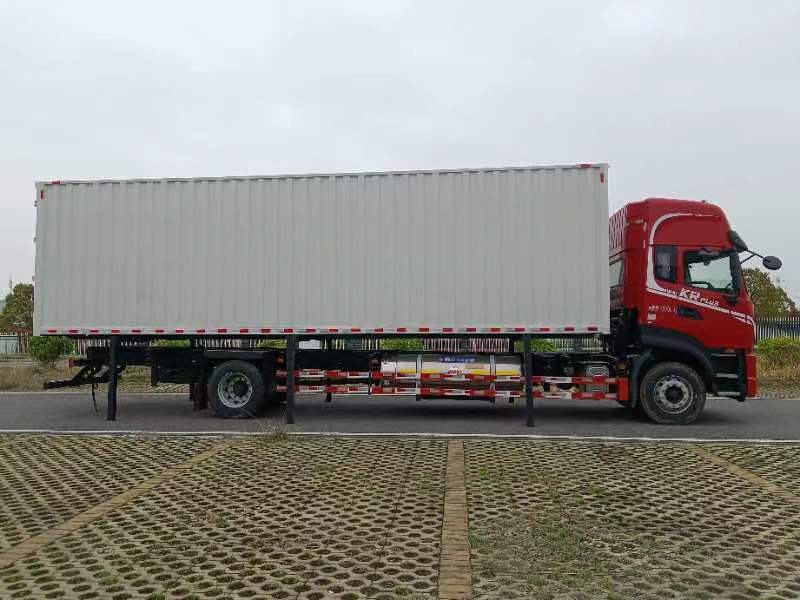 東風(fēng)牌DFC5180ZKXAXVQ車廂可卸式汽車公告圖片