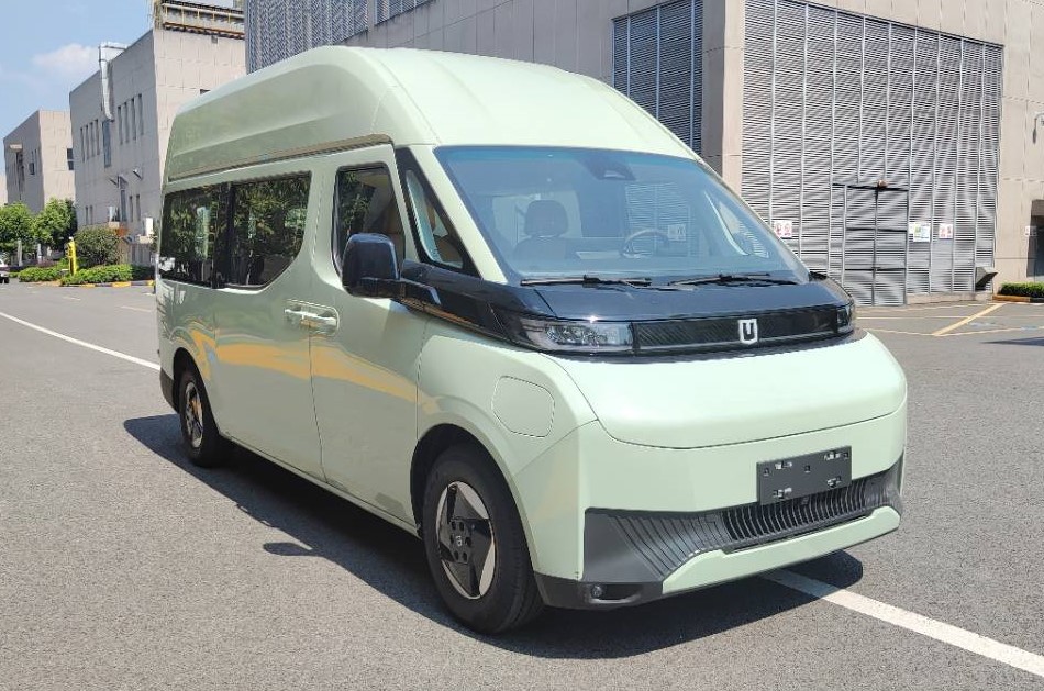 远程牌5.5米7座纯电动多用途乘用车(JL6551BEV101)