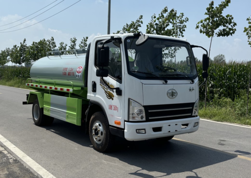 祥农达牌SGW5071GXECA6吸粪车