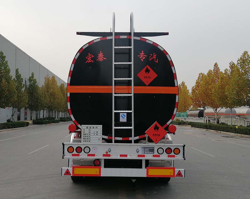 正康宏泰牌HHT9401GRYF易燃液体罐式运输半挂车公告图片