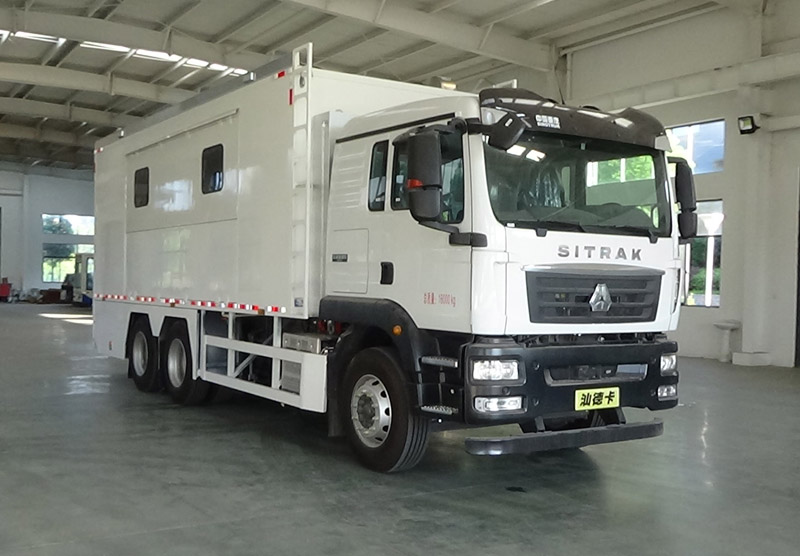 程力威牌CLW5160XCCZ6餐车