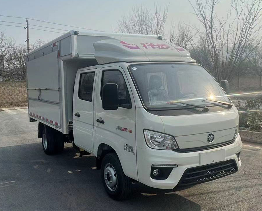 福田牌BJ5032XYK3AV6-22翼开启厢式车