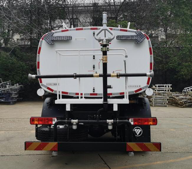 普羅科牌BJ5252GSSE6-P1灑水車(chē)公告圖片