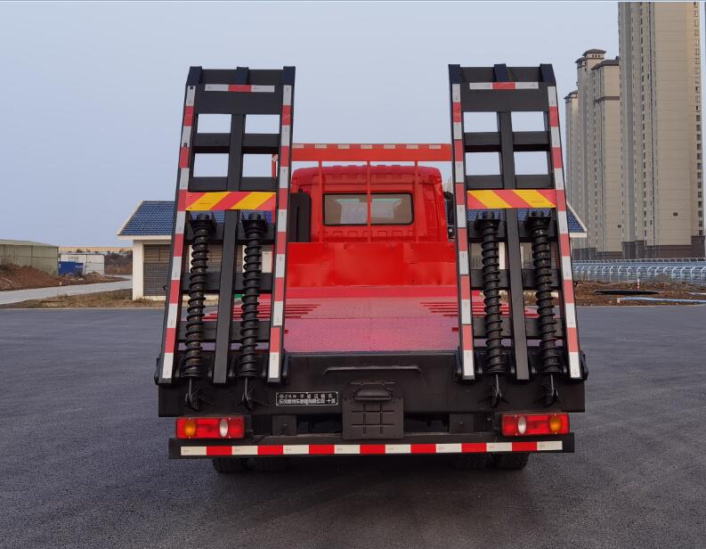 東風(fēng)牌DFV5243TPBGP6D平板運輸車公告圖片