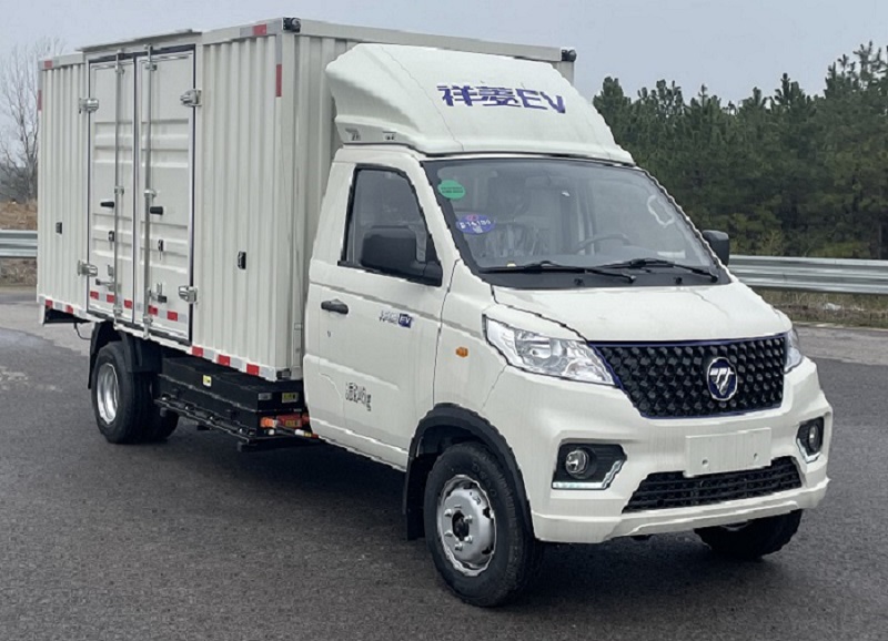 福田牌BJ5030XXYEV8纯电动厢式运输车