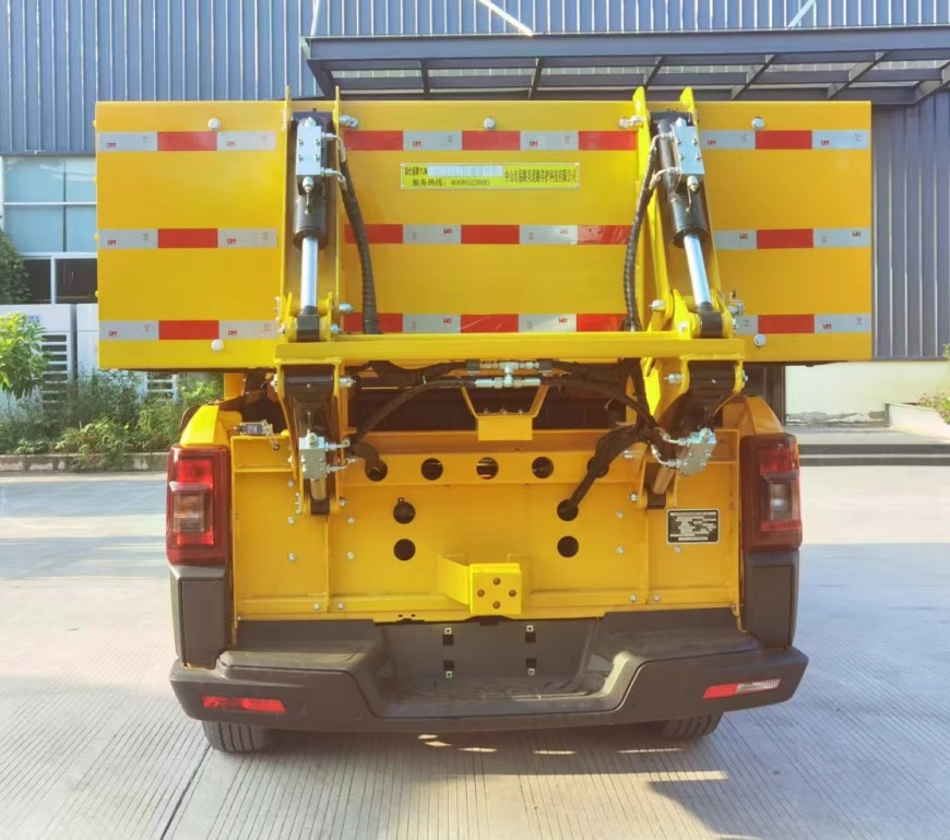 路仕盾牌YLM5031TFZ防撞緩沖車公告圖片