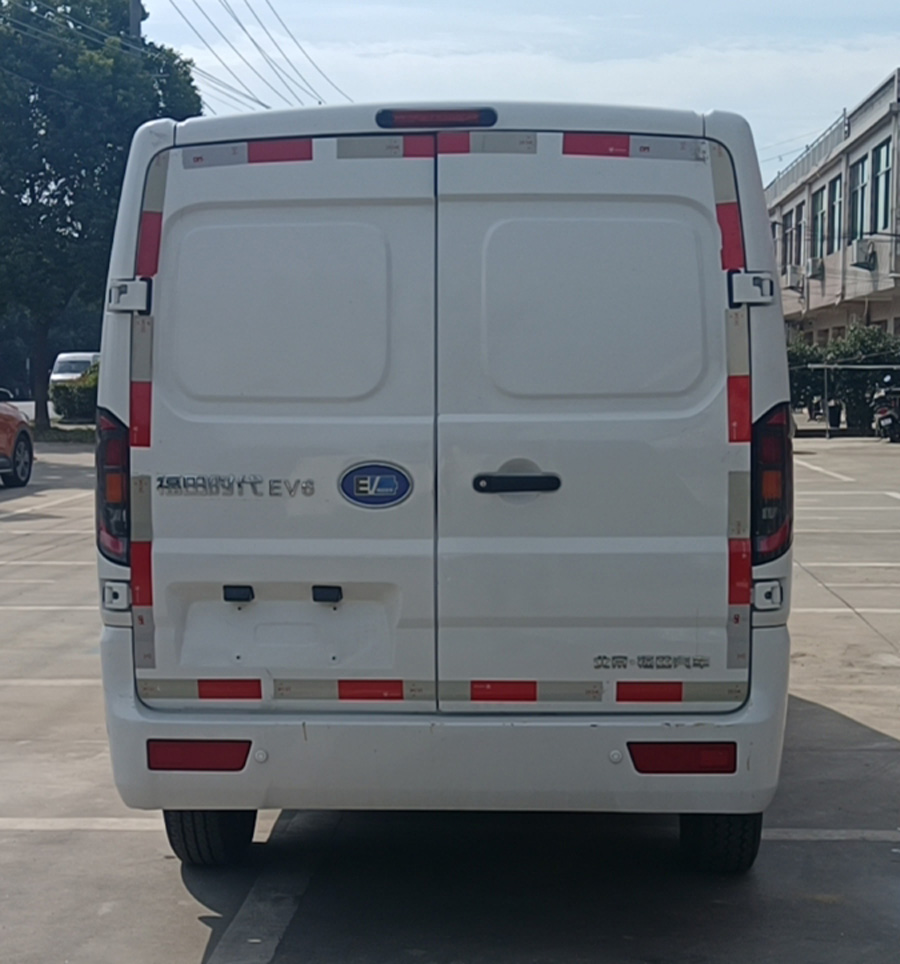 福田牌BJ5033XLCEV1纯电动冷藏车公告图片