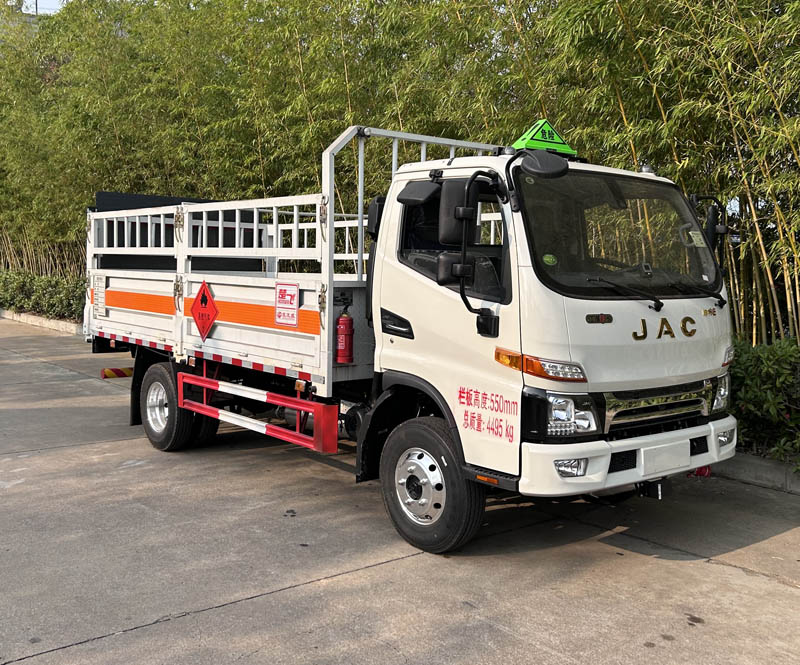 楚飛牌CLQ5045TQP6HFC氣瓶運(yùn)輸車(chē)公告圖片