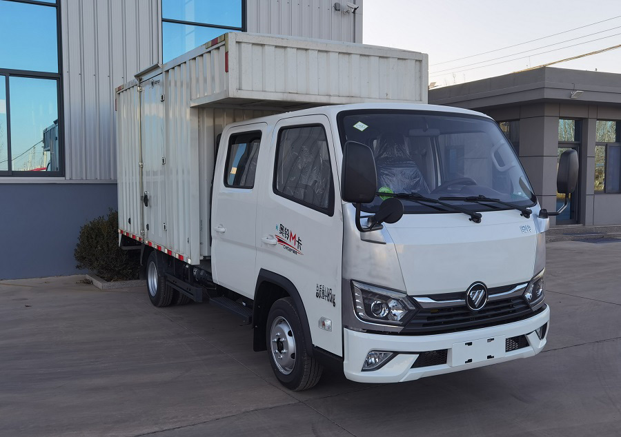 福田牌BJ5044XXY9AC6-AB1廂式運(yùn)輸車公告圖片