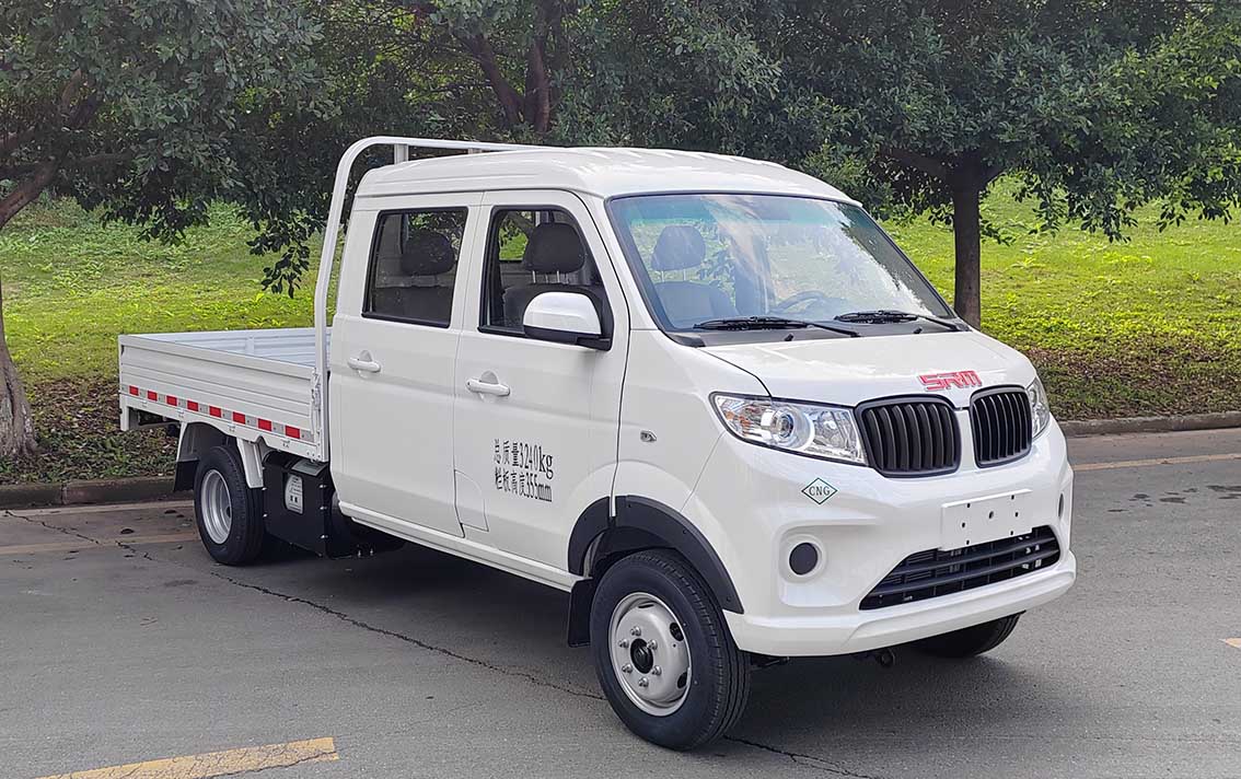 鑫源牌 112马力 载货汽车(JKC1031S6X2CNG)