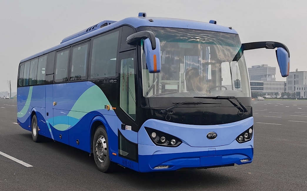 比亚迪牌BYD6120C4BEV2纯电动客车公告图片