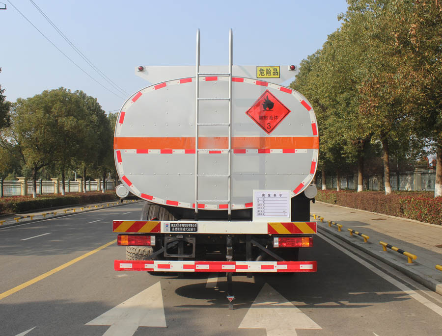 潤知星牌SCS5326GRYSX6易燃液體罐式運(yùn)輸車公告圖片