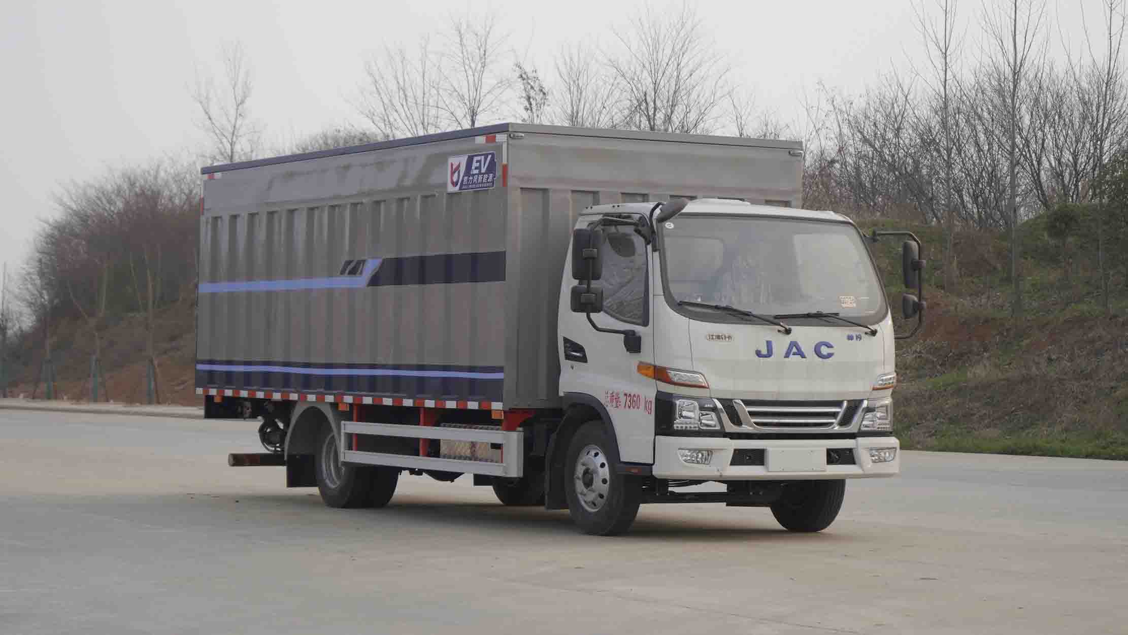 凱力風(fēng)牌KLF5070XTYBEV純電動(dòng)密閉式桶裝垃圾車公告圖片