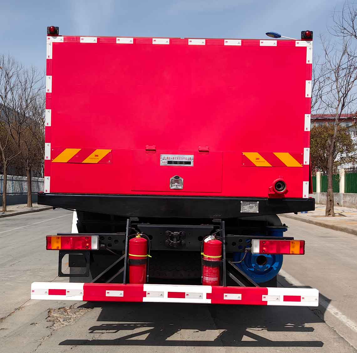 專致牌YZZ5201TYL70R壓裂車公告圖片