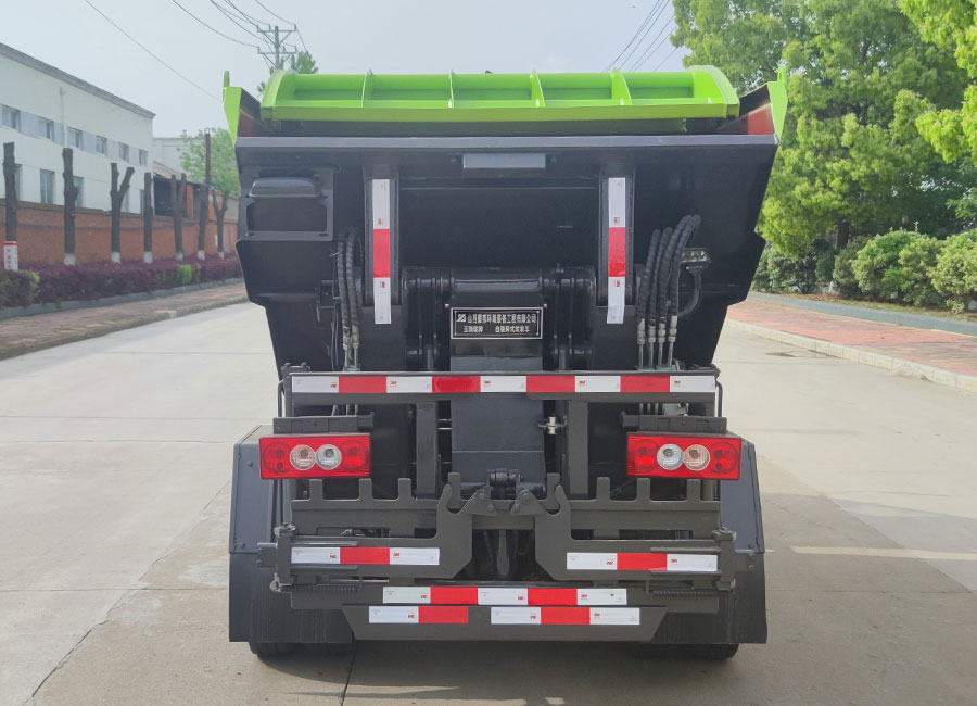 玉驍瓏牌YBH5040ZZZB6自裝卸式垃圾車公告圖片