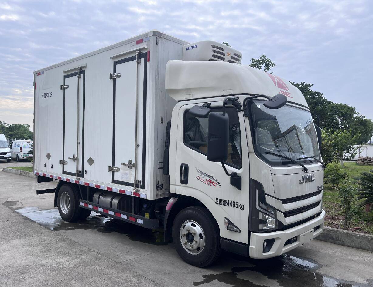 中壹迪牌DKV5040XLCJX6EF冷藏車公告圖片