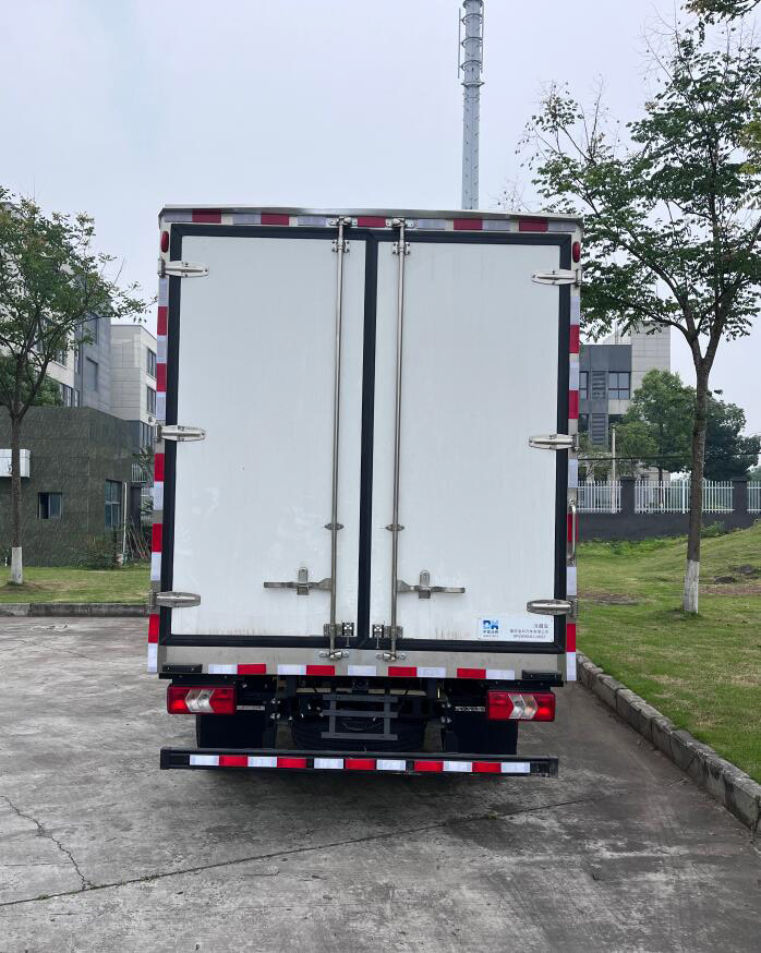 中壹迪牌DKV5040XLCJX6EF冷藏車公告圖片
