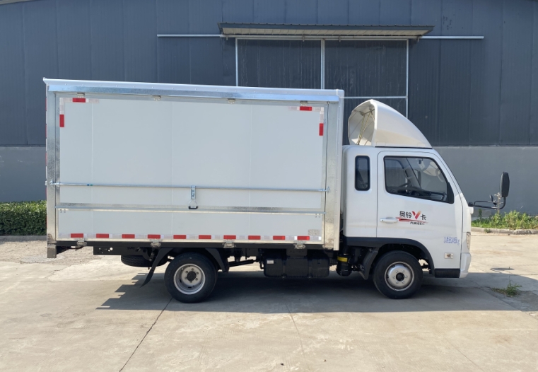舜泰牌BTQ5030XYKAA1翼開啟廂式車公告圖片