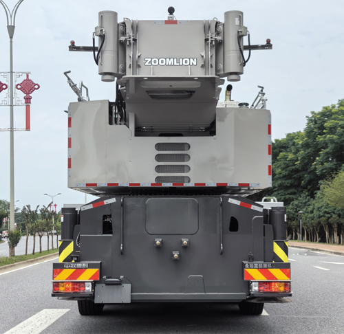 中聯(lián)牌ZLJ5600JQZ130VS全地面起重機公告圖片