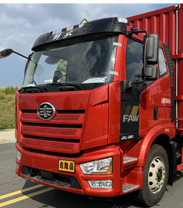 丰霸牌STD5182XZWCA6杂项危险物品厢式运输车公告图片