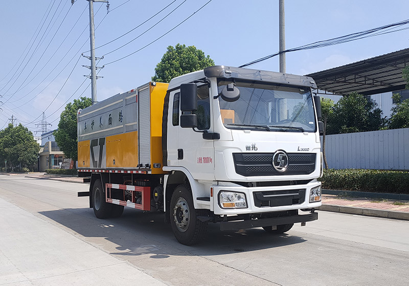 榮駿達牌HHX5180TYHSX6路面養(yǎng)護車公告圖片