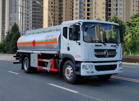 专威牌HTW5185GJYEQ6加油车