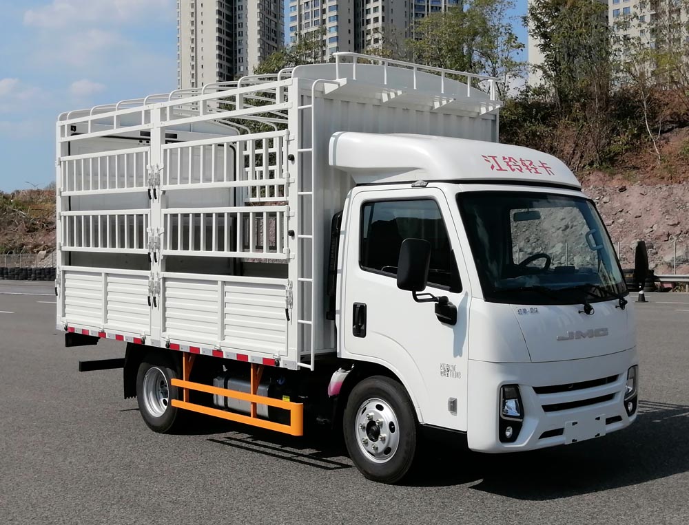 江鈴牌JX5041CCYTCM26倉柵式運輸車公告圖片