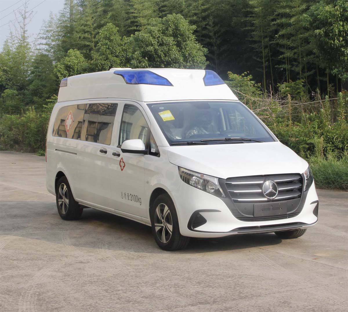 東方汽車牌ZDF5031XJHX2救護(hù)車公告圖片