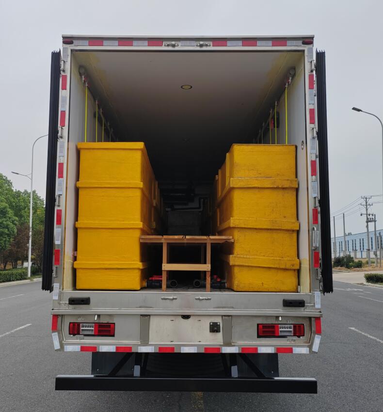 匯力威牌VVV5260TSCBJ6鮮活水產(chǎn)品運輸車公告圖片