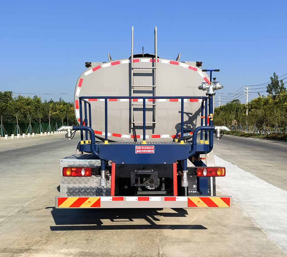 凱力風(fēng)牌KLF5181GQXBEV純電動(dòng)清洗車(chē)公告圖片