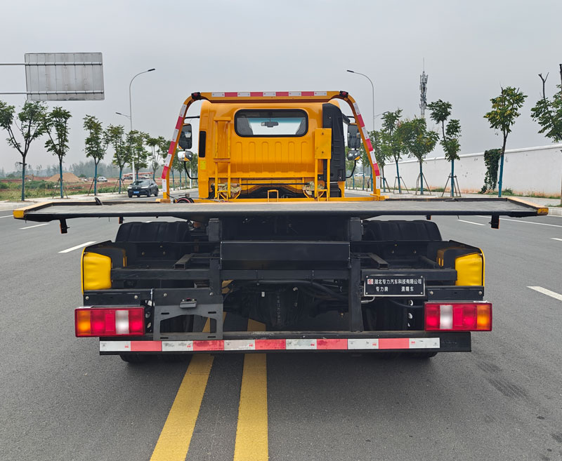 專(zhuān)力牌ZLC5041TQZY6清障車(chē)公告圖片