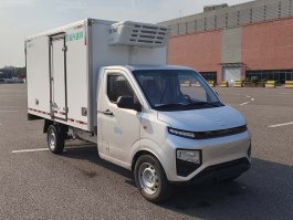 川汽建邦牌JBJ5030XLCBEV纯电动冷藏车