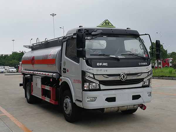 楚胜牌CSC5125GJY6A加油车