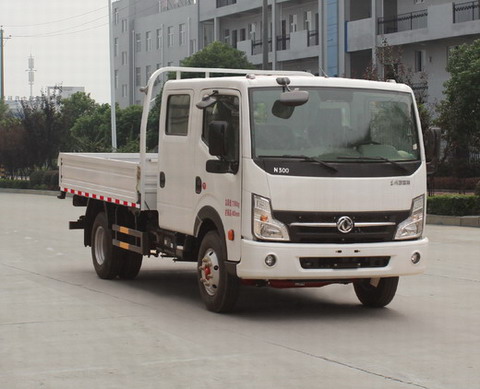 东风牌 163马力 载货汽车(EQ1070D5CDF)