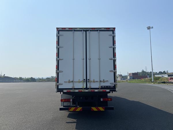 解放牌CA5260XLCP66K1L4T3E6冷藏車公告圖片